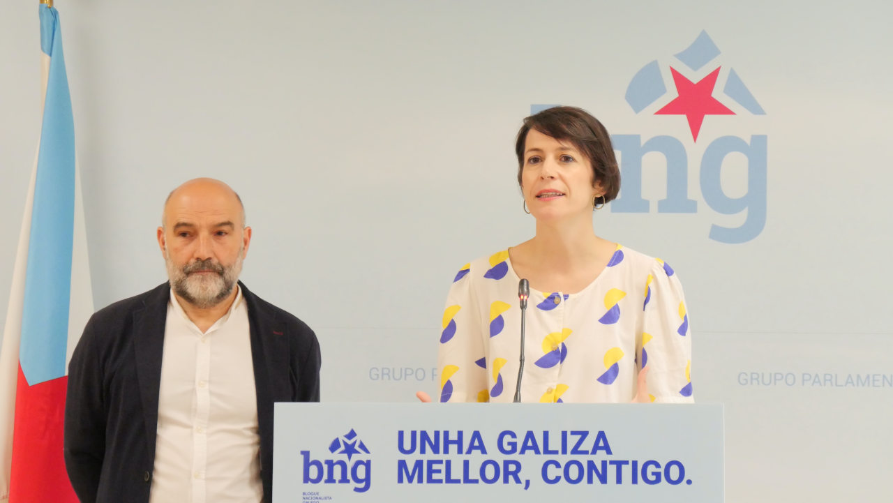 Néstor_Rego_e_Ana_Pontón.JPG