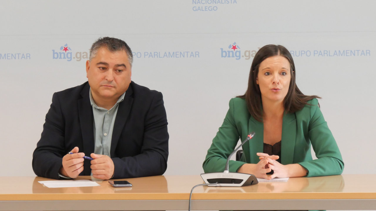 Xosé_Manuel_Golpe_e_Olalla_Rodil.JPG